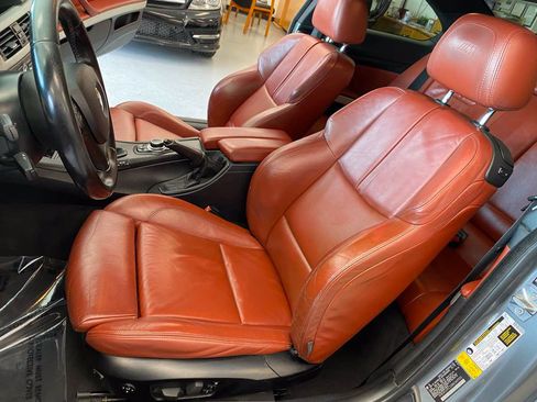 Used 2011 BMW M3 Coupe RWD image 19