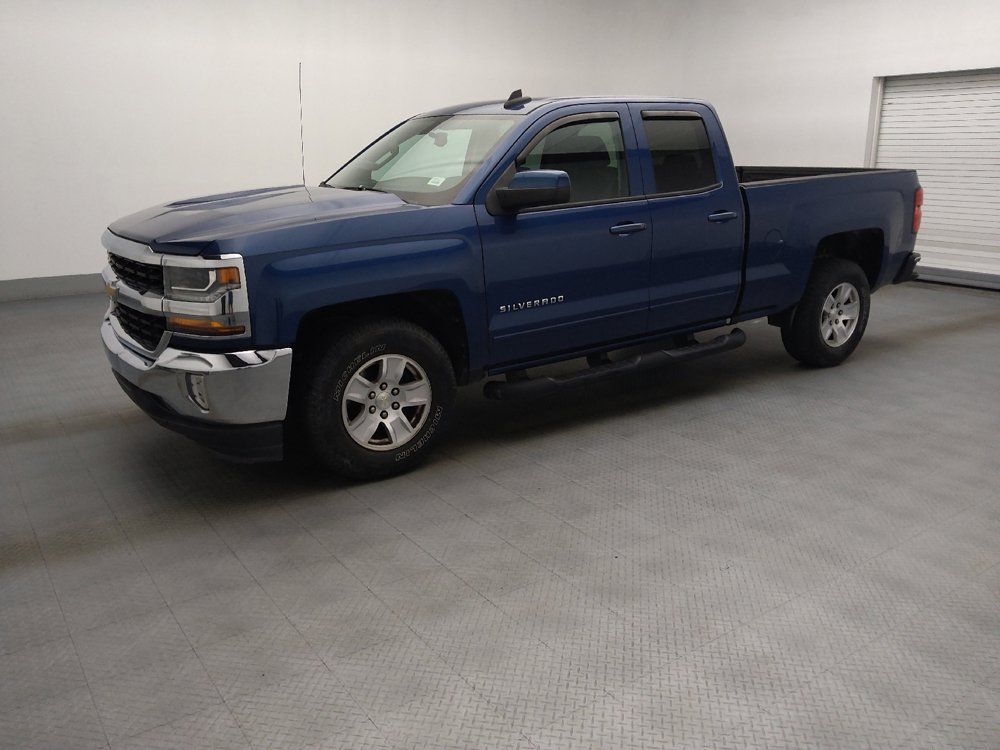 Used 2017 Chevrolet Silverado 1500 LT w/ All Star Edition RWD image 2