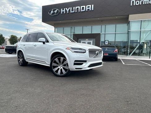 Used 2021 Volvo XC90 T8 Inscription w/ Advanced Package AWD/4WD image 3
