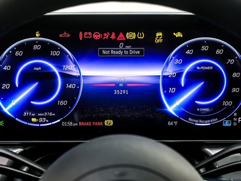 Used 2022 Mercedes-Benz EQS 450+ Sedan image 19