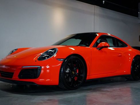 Used 2017 Porsche 911 GT3 RS image 3