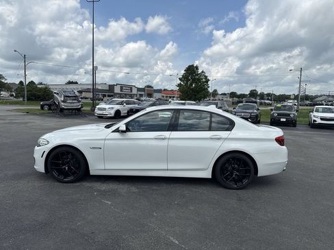 Used 2016 BMW 528i xDrive Sedan AWD/4WD image 3