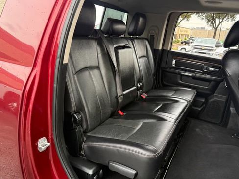 Used 2018 RAM 2500 Laramie w/ Sport Appearance Group image 19