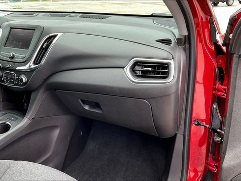 Used 2024 Chevrolet Equinox LT w/ LPO, Floor Liner Package FWD image 17