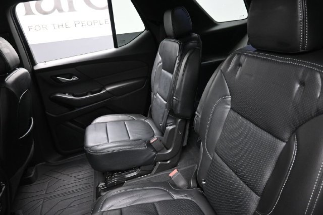 Used 2023 Chevrolet Traverse LT FWD image 22