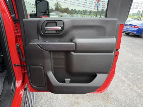 Used 2024 Chevrolet Silverado 2500 Custom w/ Custom Value Package AWD/4WD image 18