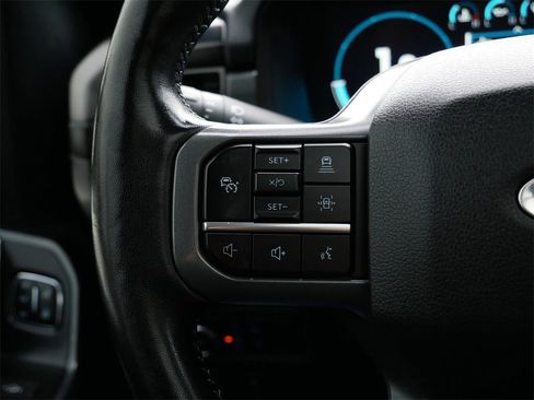 Used 2022 Ford F150 Lariat w/ Equipment Group 502A High image 18