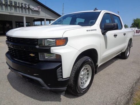 Used 2019 Chevrolet Silverado 1500 W/T w/ Trailering Package AWD/4WD image 1
