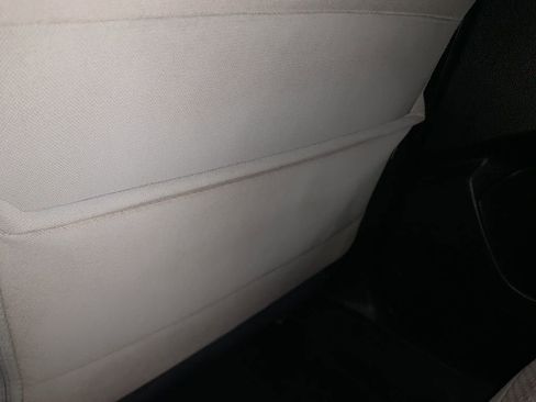 Used 2017 Subaru Forester 2.5i Premium w/ All-Weather Package image 26