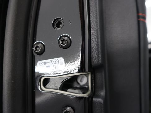 Used 2025 Ford Explorer ST-Line image 41