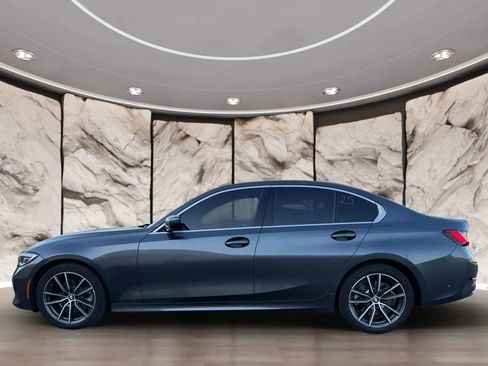 Used 2021 BMW 330i Sedan w/ Driving Assistance Package image 32