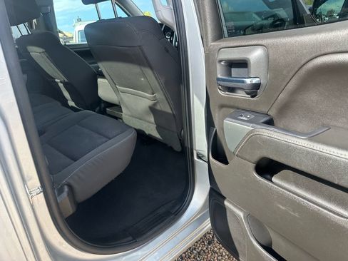 Used 2019 Chevrolet Silverado 1500 LT AWD/4WD image 22
