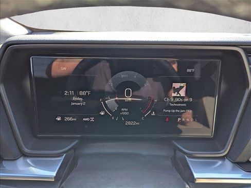 Used 2025 GMC Terrain Elevation image 11