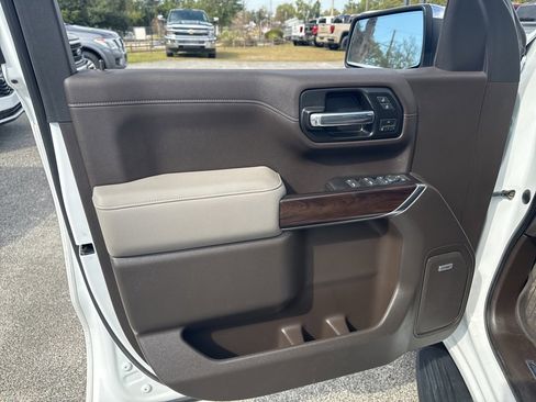 Used 2019 GMC Sierra 1500 SLT w/ SLT Premium Plus Package image 11