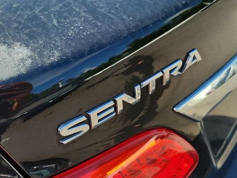Used 2015 Nissan Sentra S FWD image 7