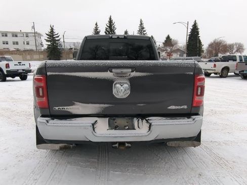 Used 2019 RAM 3500 Laramie image 9