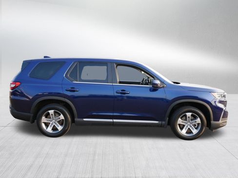 Used 2023 Honda Pilot EX-L image 8
