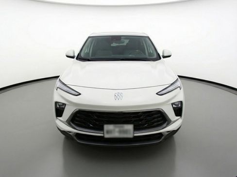 Used 2025 Buick Encore GX Preferred image 2