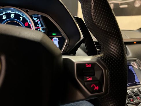 Used 2012 Lamborghini Aventador LP 700-4 image 35