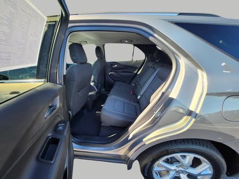 Used 2019 Chevrolet Equinox LT image 37