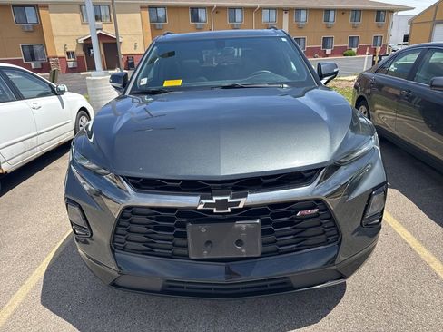 Used 2019 Chevrolet Blazer RS w/ Sun and Wheels Package AWD/4WD image 2