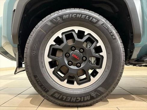 New 2026 Toyota 4Runner TRD Off-Road Premium image 9