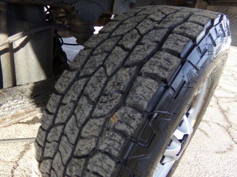 Used 2018 Chevrolet Silverado 2500 W/T w/ WT Convenience Package image 18