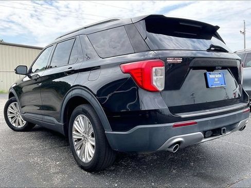 Used 2020 Ford Explorer Limited w/ Class III Trailer Tow Package AWD/4WD image 4