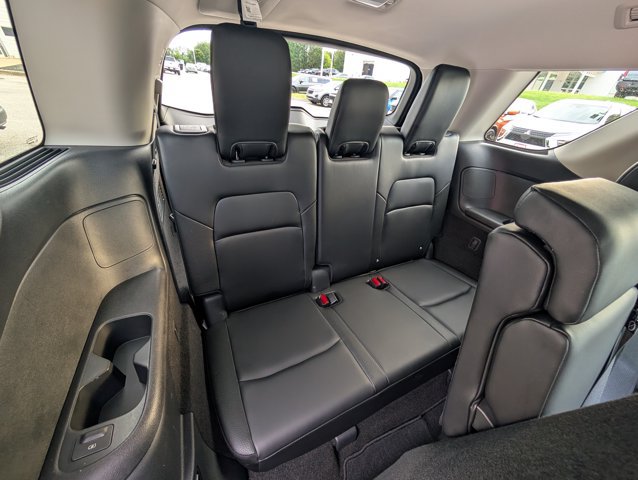 Certified 2024 Nissan Pathfinder SL AWD/4WD image 13