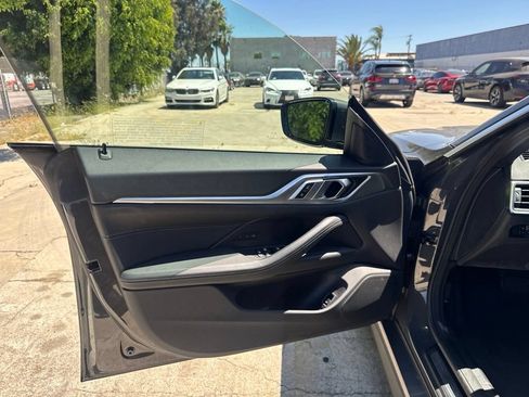 Used 2023 BMW i4 eDrive40 w/ Premium Package RWD image 11