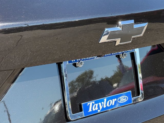 Used 2025 Chevrolet Trax RS w/ Sunroof Package FWD image 29