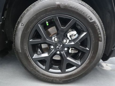 Used 2024 Toyota RAV4 XLE FWD image 18