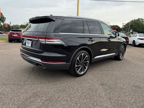 Used 2020 Lincoln Aviator Reserve w/ Equipment Group 202A AWD/4WD image 4