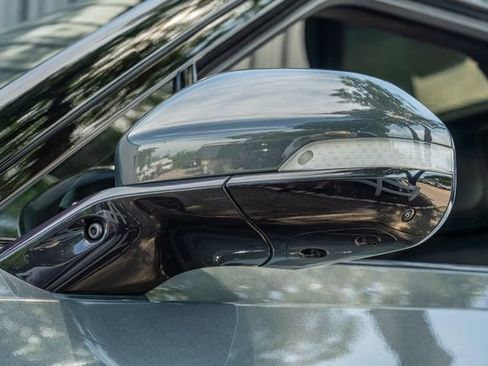 Used 2022 Rivian R1T Launch Edition image 10