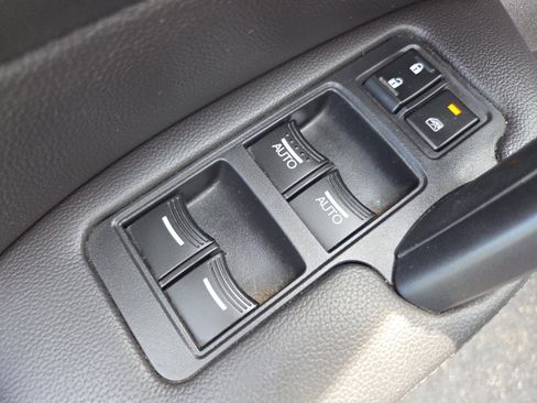 Used 2010 Acura TL FWD image 26