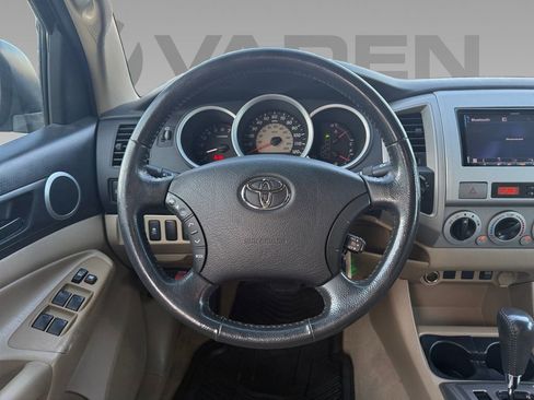 Used 2011 Toyota Tacoma 4x4 Double Cab w/ SR5 Pkg #2 image 10