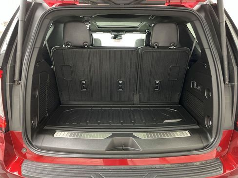 Certified 2023 GMC Yukon Denali w/ LPO, Floor Liner Package AWD/4WD image 33