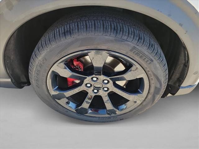 Used 2020 Ford Explorer ST w/ ST Street Pack AWD/4WD image 10