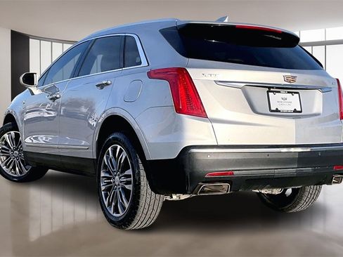 Used 2017 Cadillac XT5 Premium Luxury image 12