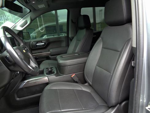 Used 2022 Chevrolet Silverado 1500 LTZ AWD/4WD image 8
