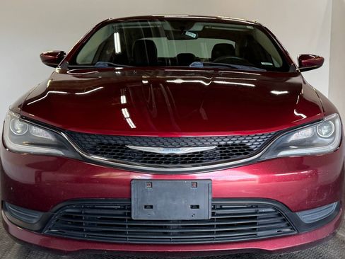 Used 2016 Chrysler 200 LX FWD image 3