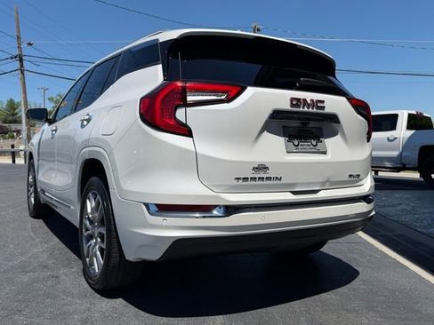 Used 2023 GMC Terrain Denali AWD/4WD image 14