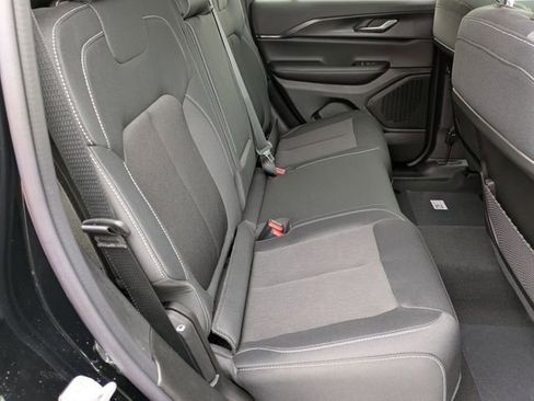 New 2026 Jeep Grand Cherokee Laredo X AWD/4WD image 26