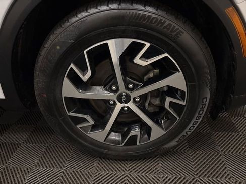 Certified 2023 Kia Sportage EX image 24