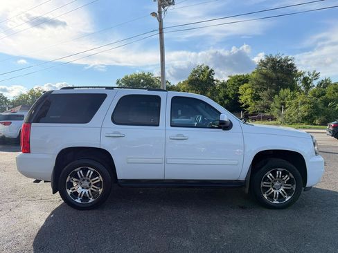 Used 2012 GMC Yukon SLE w/ Convenience Package AWD/4WD image 6
