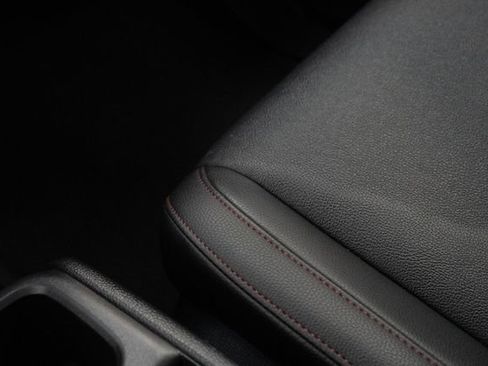 Used 2025 Honda Odyssey Sport-L image 11