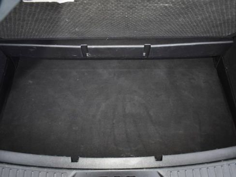 Used 2022 Ford Explorer Limited image 46