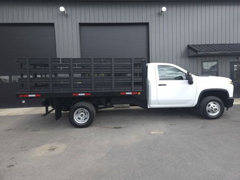 Used 2022 Chevrolet Silverado 3500 W/T w/ WT Convenience Package RWD image 3