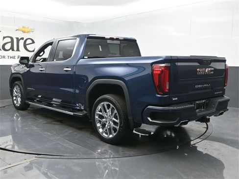Used 2022 GMC Sierra 1500 Denali image 35