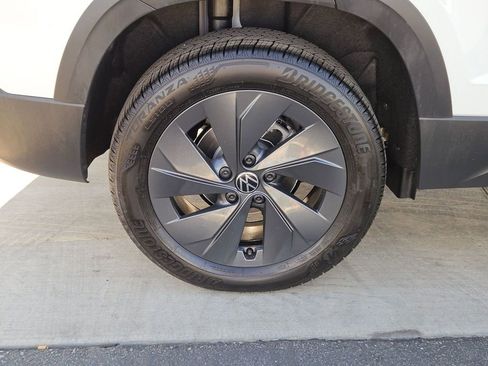 New 2026 Volkswagen Taos S FWD image 22